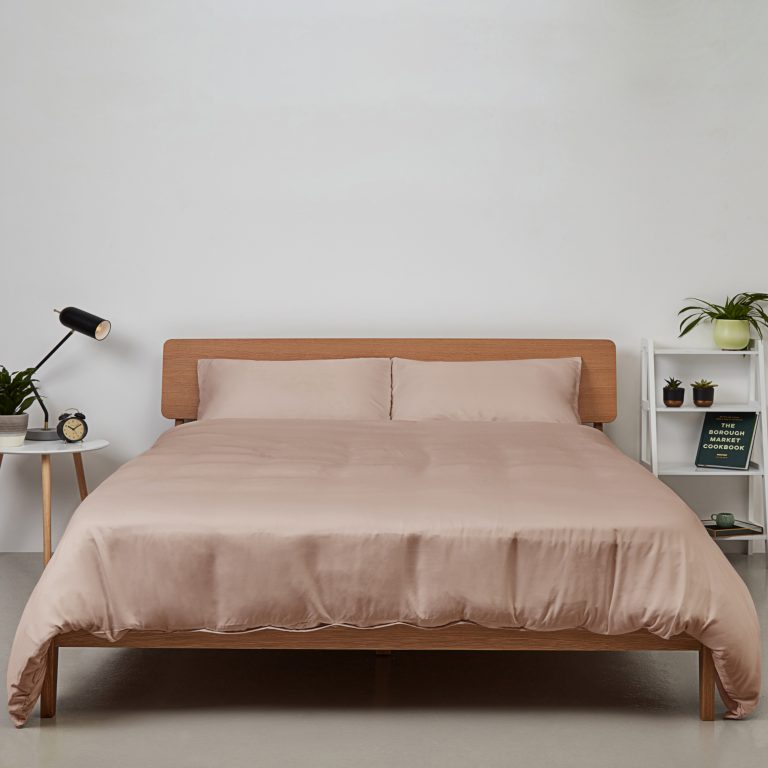 Panda London 100 Bamboo Bedding In Vintage Pink On A Bed